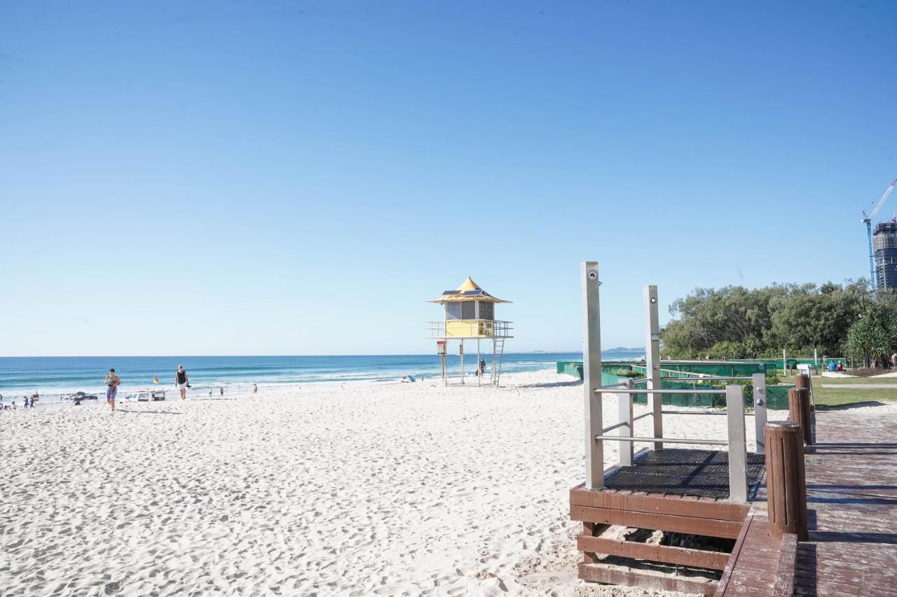 Beachfront On Oasis Centre, Air On Broadbeach 1503 Голд-Кост Екстер'єр фото
