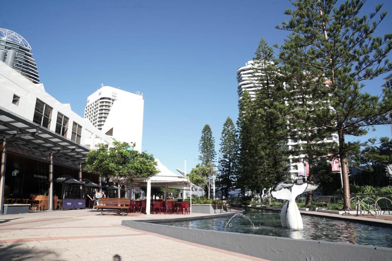 Beachfront On Oasis Centre, Air On Broadbeach 1503 Голд-Кост Екстер'єр фото