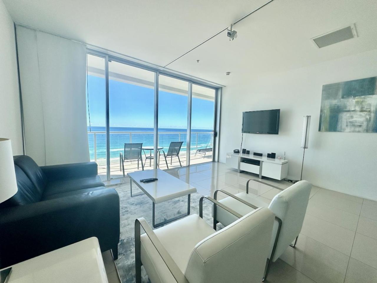 Beachfront On Oasis Centre, Air On Broadbeach 1503 Голд-Кост Екстер'єр фото