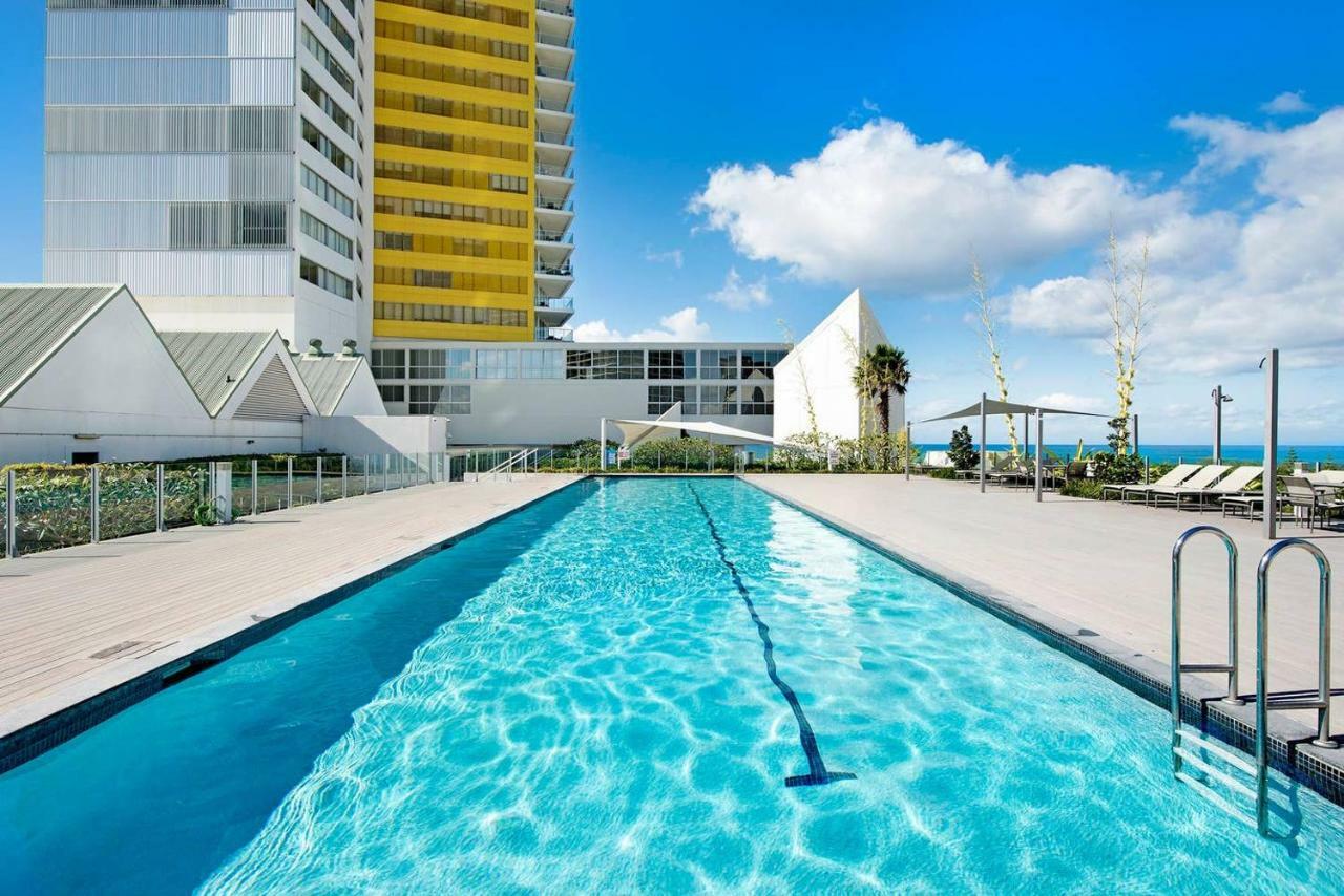 Beachfront On Oasis Centre, Air On Broadbeach 1503 Голд-Кост Екстер'єр фото